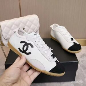 High Quality Retro Leather Sneakers